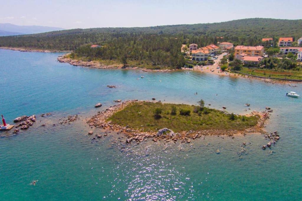 Apartment Mira 3 Климно Экстерьер фото